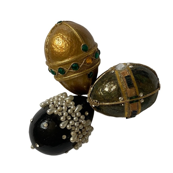 Vintage Paper Mache Decorative Eggs Set Of 3